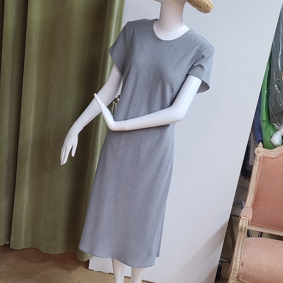 MJW Studio Dress - Picture 2 of 10